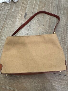 Kate Spade Washington Square Mega Sam Beige Wool Bag
Purse